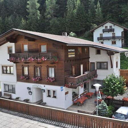 ホテル Gasthof Perfler Außervillgraten エクステリア 写真