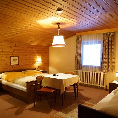 ホテル Gasthof Perfler Außervillgraten 部屋 写真