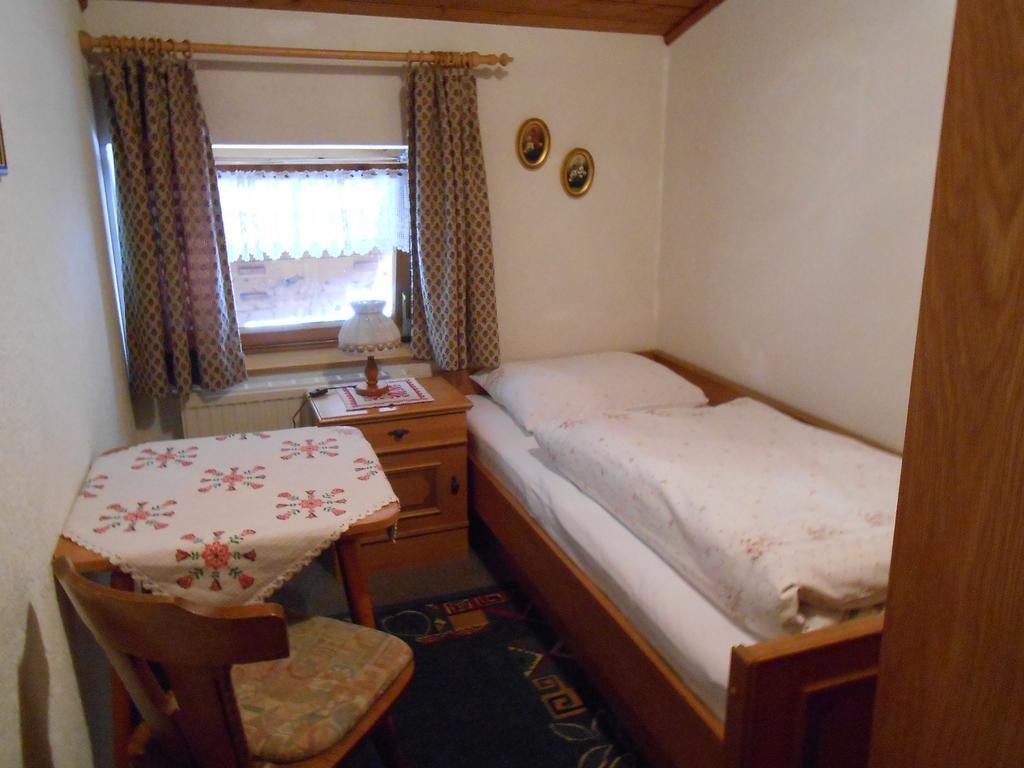 ホテル Gasthof Perfler Außervillgraten 部屋 写真